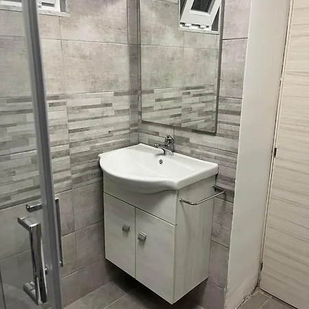 Casa I 4 Diamanti 2 * Catánia